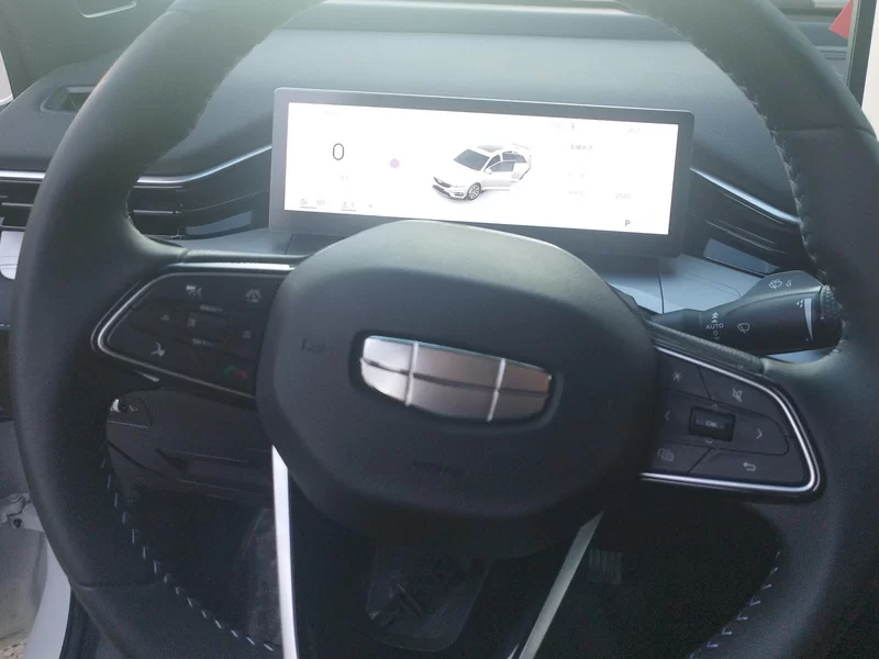 GEELY PrefaceL 2024 car image #15