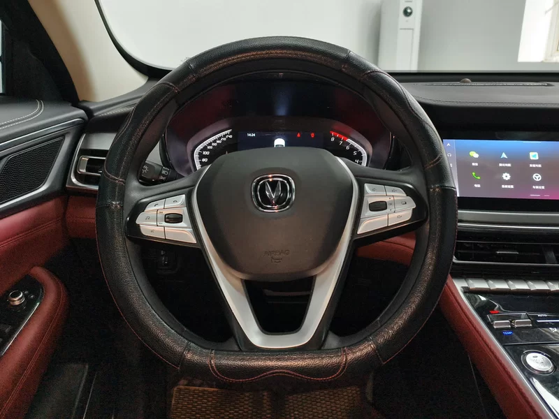 Changan CS85 Coupe 2022 car image #15