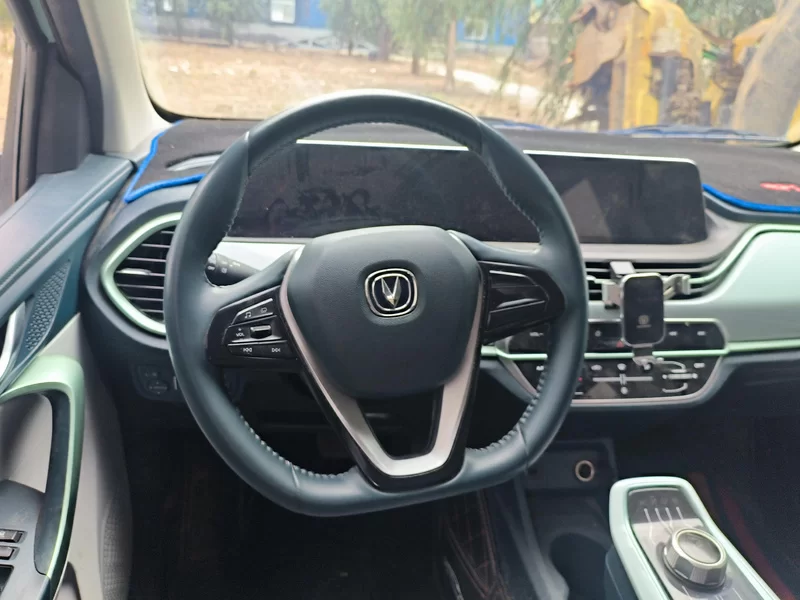 Changan BenBen E-Star 2023 صورة سيارة #15