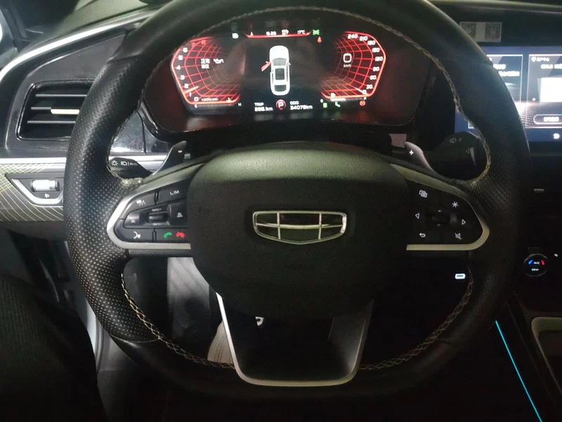 GEELY Tugella S 2022 #15 GEELY Tugella S 2022 car image #15