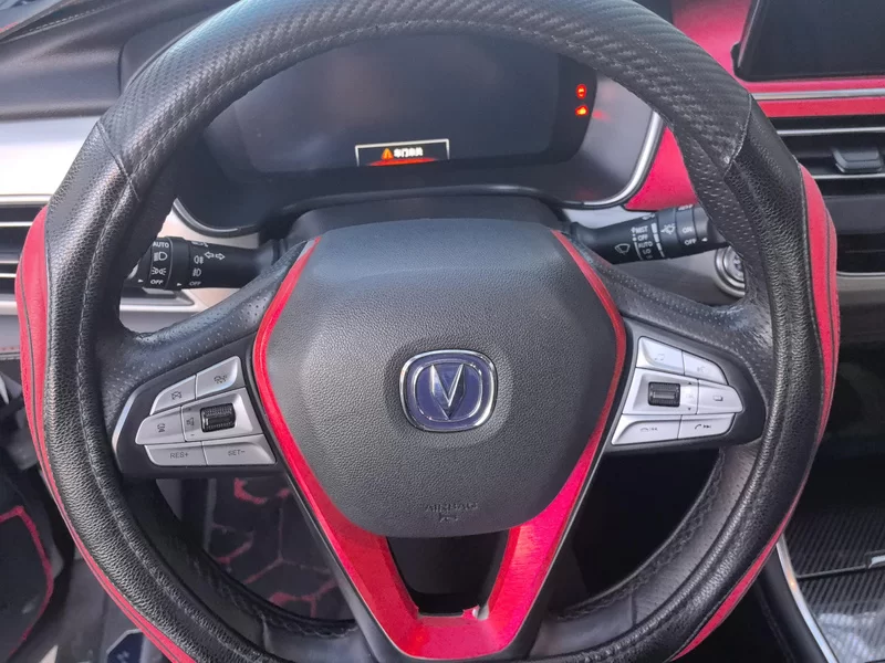 Changan CS75 2018 immagine di auto #15