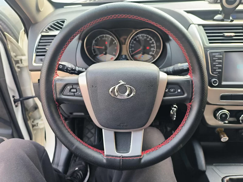 GEELY GX7 2015 car image #15