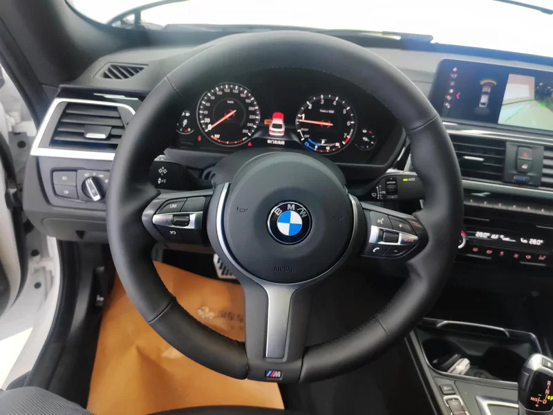 BMW 3 Series GT 2020 #15 BMW 3 Series GT 2020 car image #15