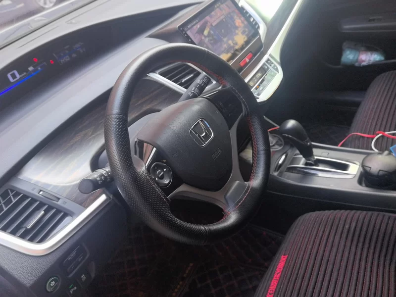 Honda Jade 2018 car image #15