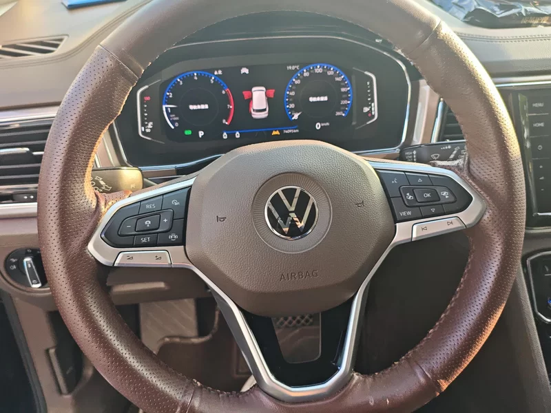 Volkswagen Viloran 2020 car image #15