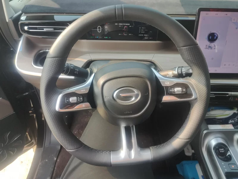 GAC Trumpchi E8 2024 #15 GAC Trumpchi E8 2024 car image #15