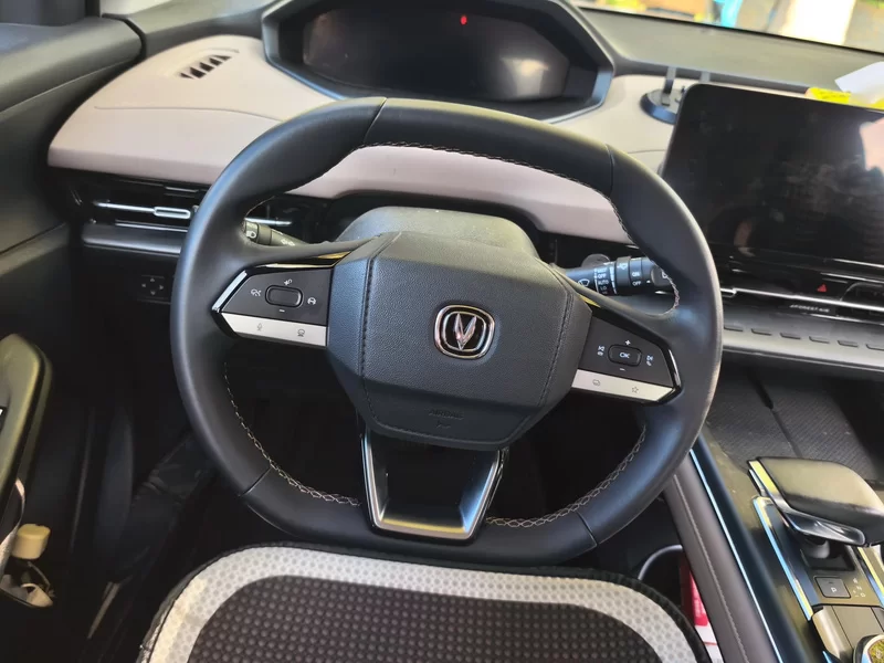 Changan CS55PLUS PHEV 2022 immagine di auto #15