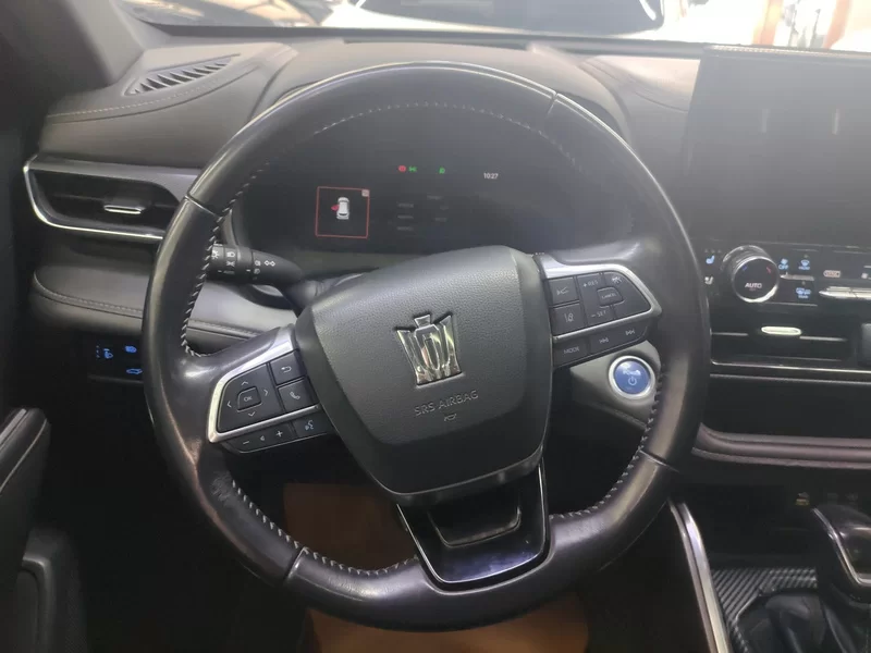 Toyota Crown Kluger 2022 #15 Toyota Crown Kluger 2022 car image #15