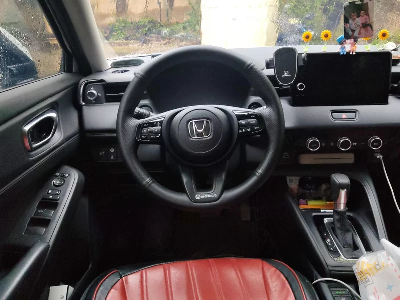 Honda VEZEL 2023 immagine di auto #15