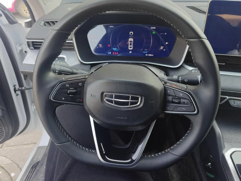 GEELY PrefaceL 2021 car image #15