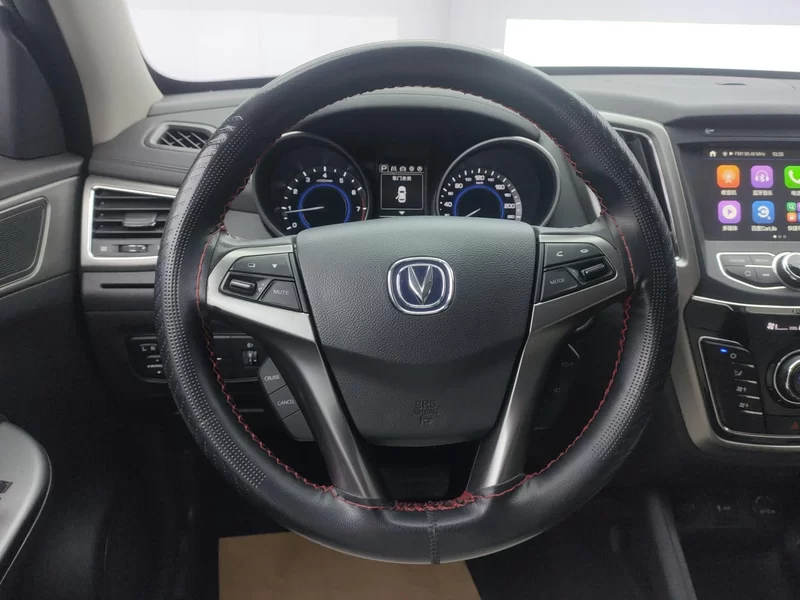 Changan CS35 2018 #15 Changan CS35 2018 car image #15