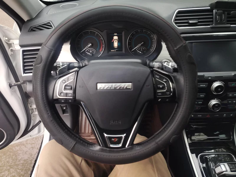Haval H2 2018 car image #15