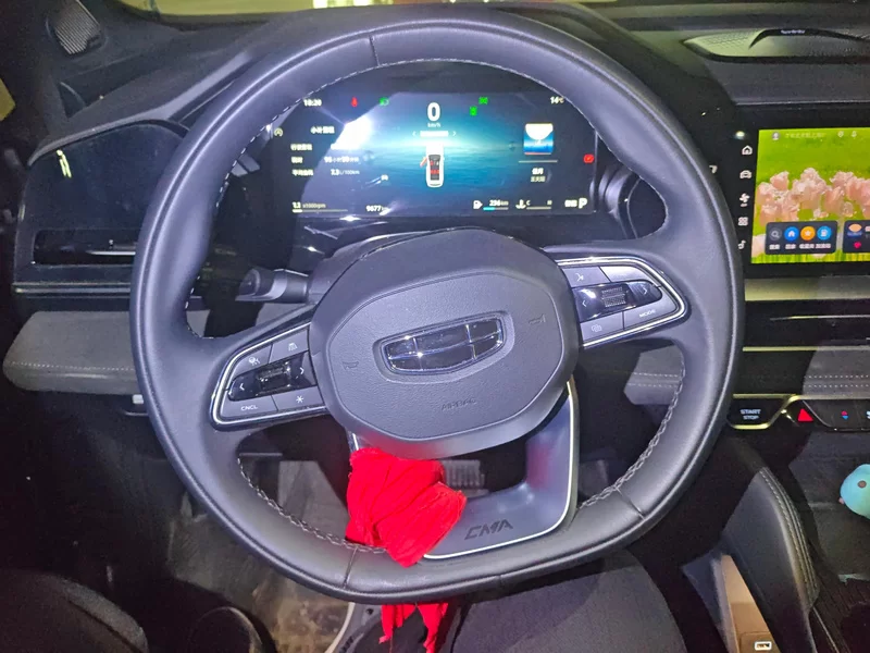 GEELY Monjaro MHEV 2024 car image #15