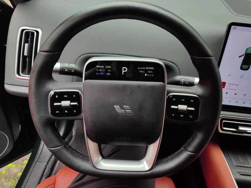 Li L6 2024 car image #15