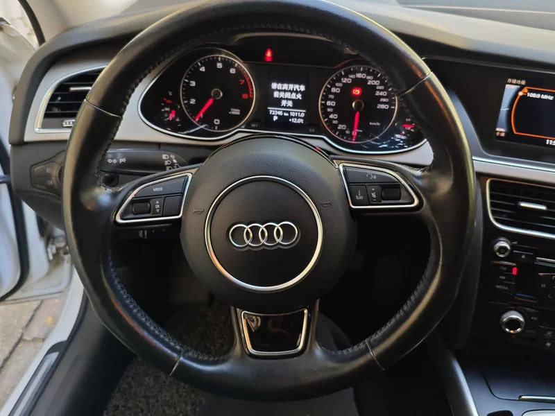 Audi A4 2015 immagine di auto #15