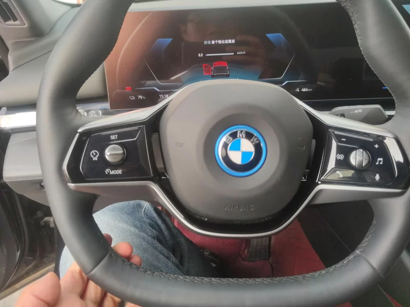 BMW i5 M60 2024 car image #15