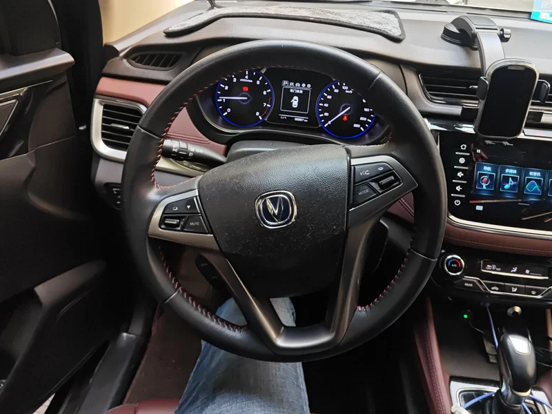 Changan Linmax 2017 car image #15