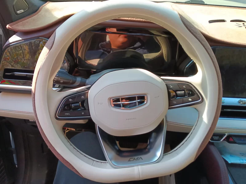 GEELY Monjaro MHEV 2022 #15 GEELY Monjaro MHEV 2022 car image #15