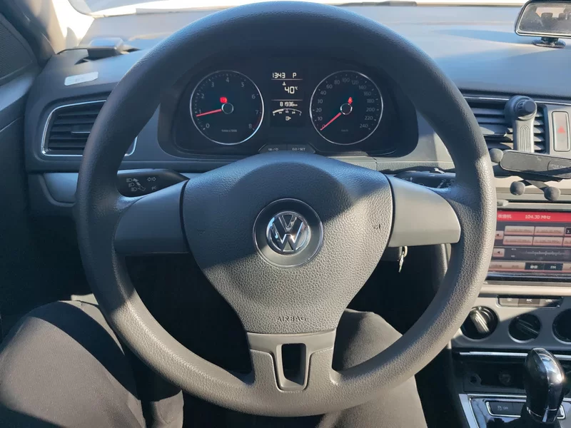 Volkswagen Gran Lavida 2015 car image #15