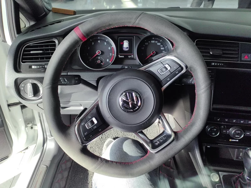 Volkswagen GolfGTI 2017 #15 Volkswagen GolfGTI 2017 car image #15