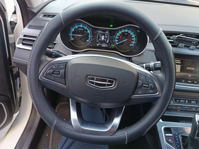 GEELY Emgrand 2021 car image #15