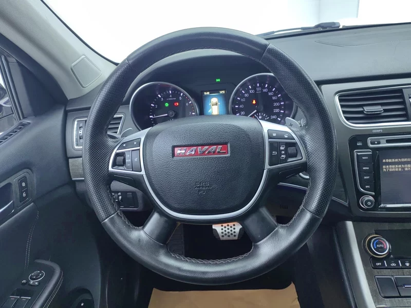 Haval H8 2016 #15 Haval H8 2016 car image #15
