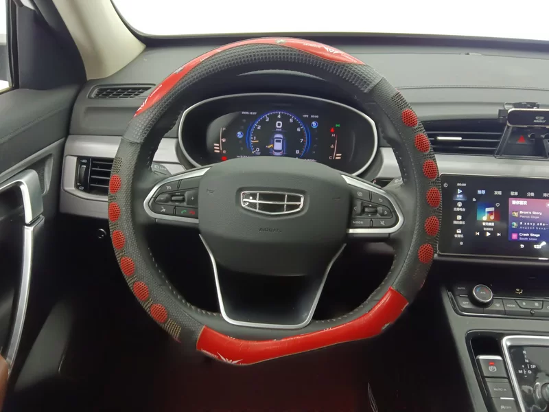GEELY Boyue 2022 car image #15