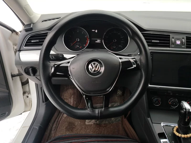 Volkswagen Lamando 2017 immagine di auto #15