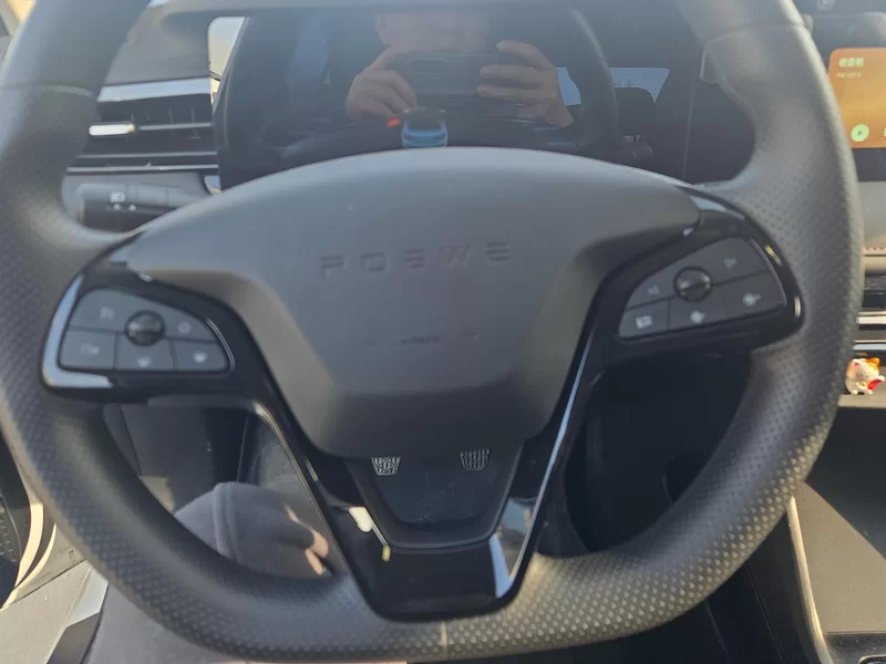 Roewe i5 2024 #15 Roewe i5 2024 car image #15