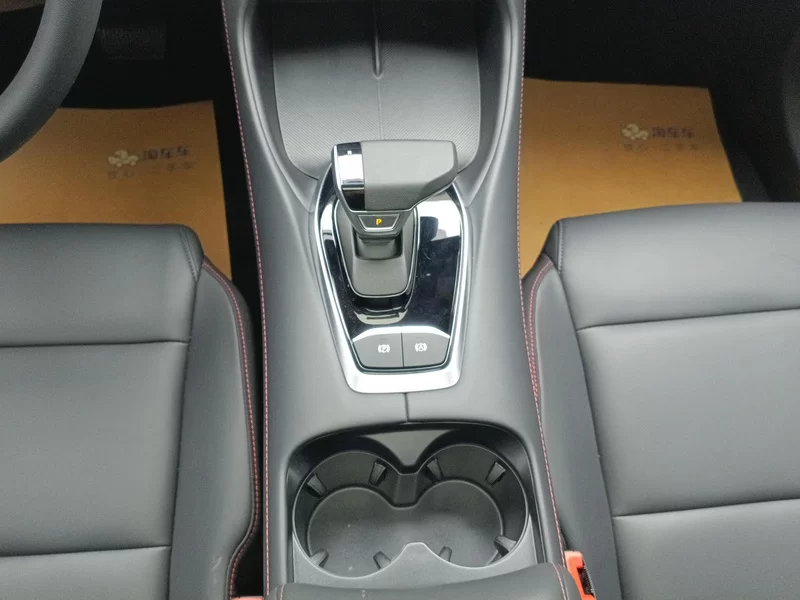 5 2024 immagine di auto #15