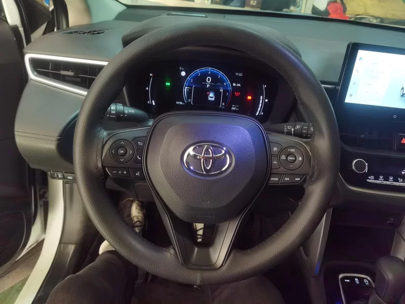 Toyota Corolla Cross 2024 #15 Toyota Corolla Cross 2024 car image #15