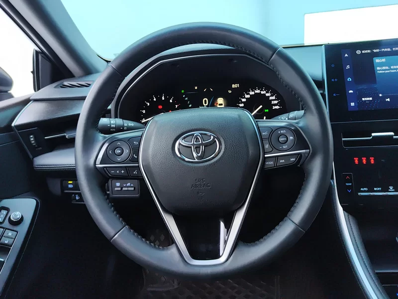 Toyota Avalon 2023 car image #15