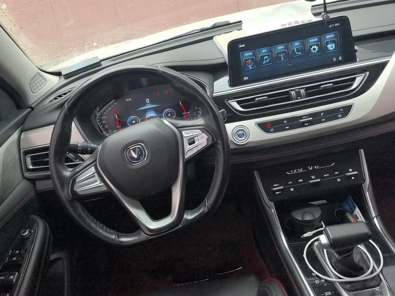 长安 长安CS75 2018 汽车图片 #15