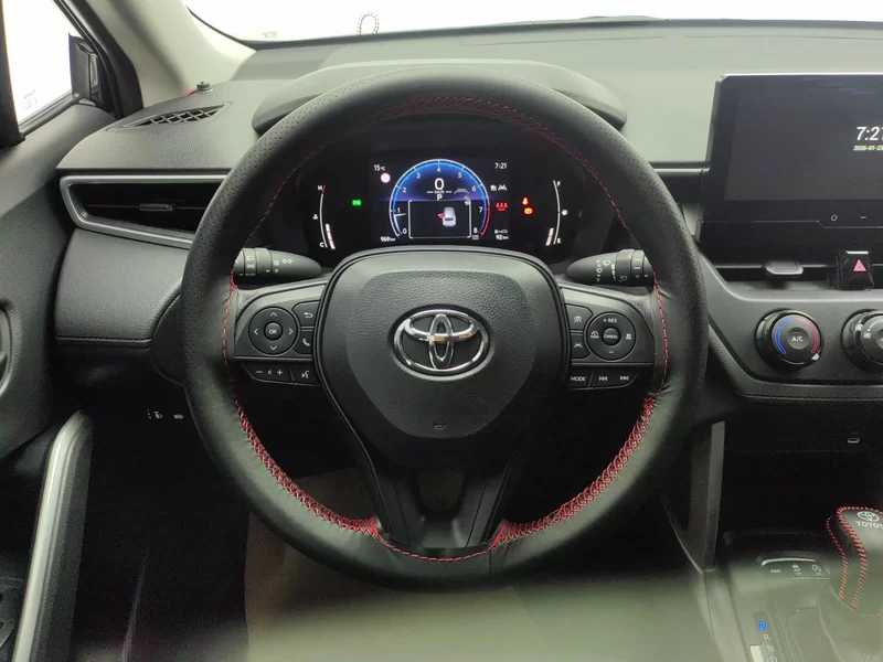 Toyota 2025 car image #15