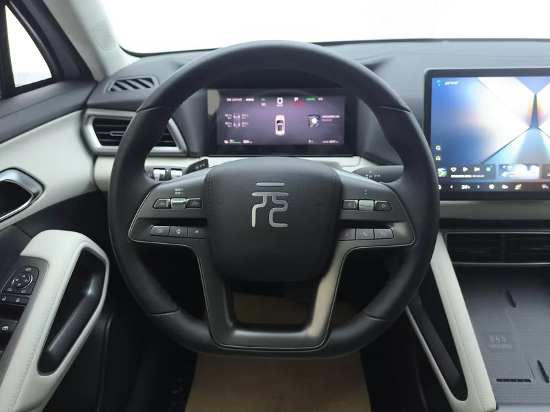 BYD YuanUP 2025 #15 BYD YuanUP 2025 car image #15