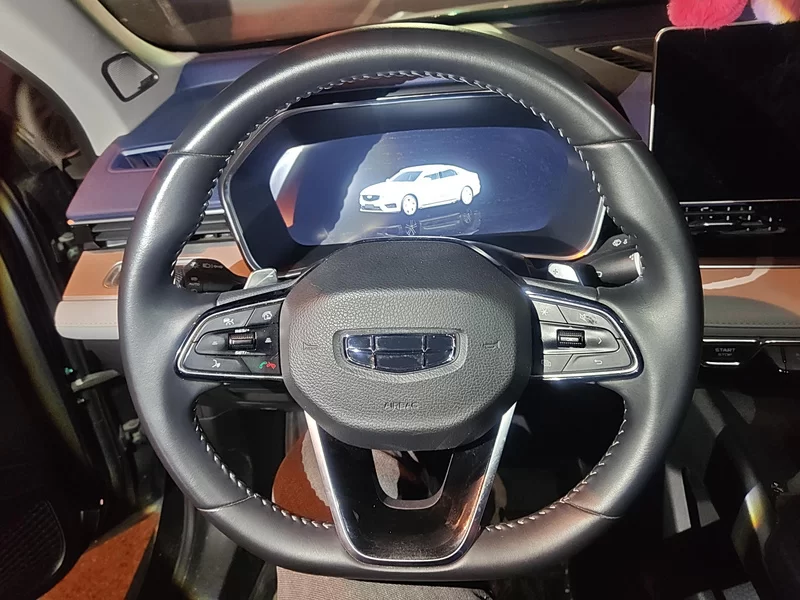 GEELY Preface 2023 car image #15