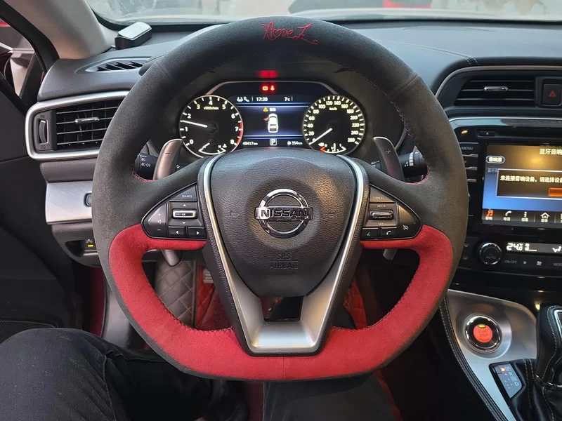 Nissan Maxima 2017 صورة سيارة #15