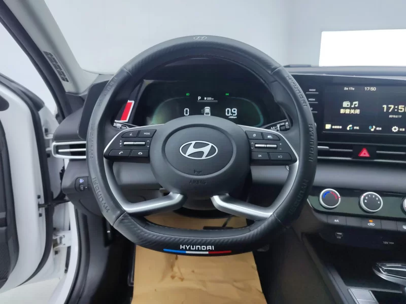 Hyundai Elantra 2024 #15 Hyundai Elantra 2024 car image #15