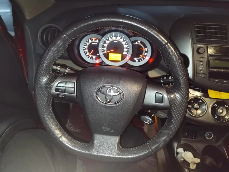 Toyota RAV4 2012 #15 Toyota RAV4 2012 car image #15