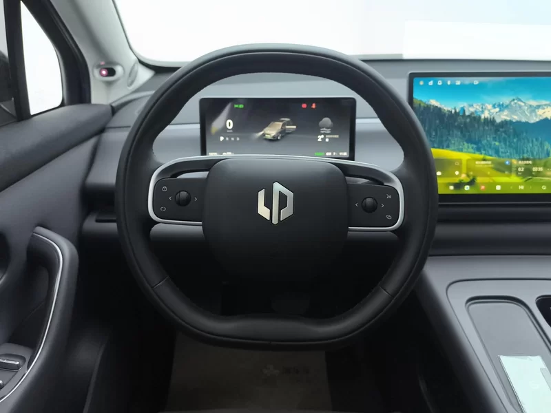 零跑汽车 零跑C16 2025 汽车图片 #15