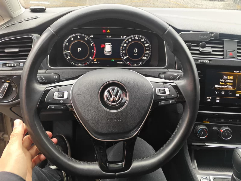Volkswagen Golf 2020 #15 Volkswagen Golf 2020 car image #15