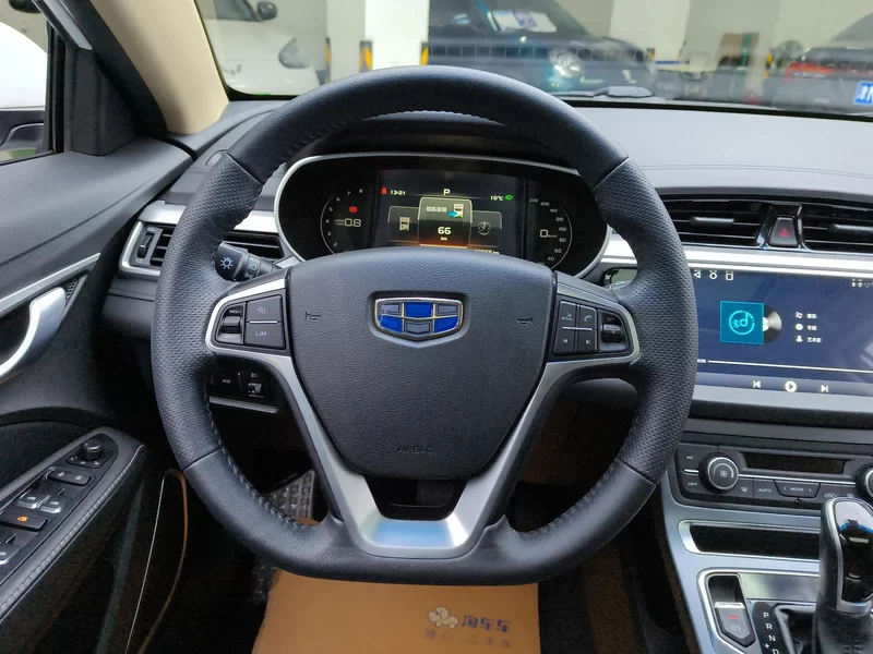 GEELY Emgrand 2019 car image #15