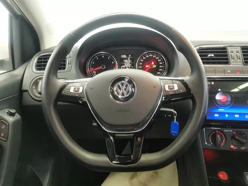 Volkswagen Polo 2016 #15 Volkswagen Polo 2016 car image #15