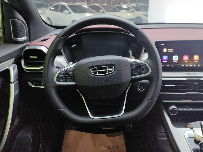 GEELY Coolray 2019 immagine di auto #15