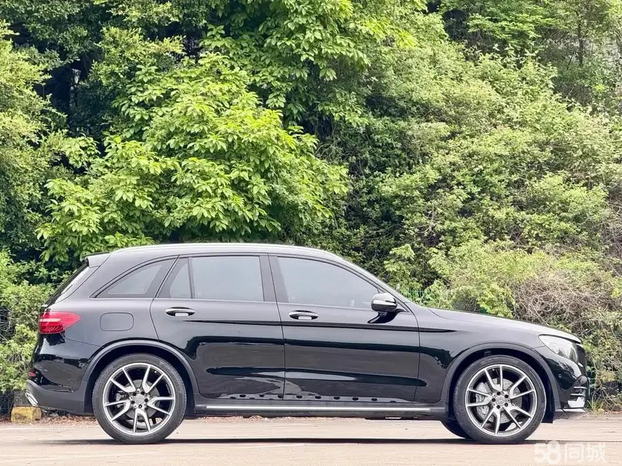 Mercedes-Benz GLC AMG 2017 imagem de carro #15
