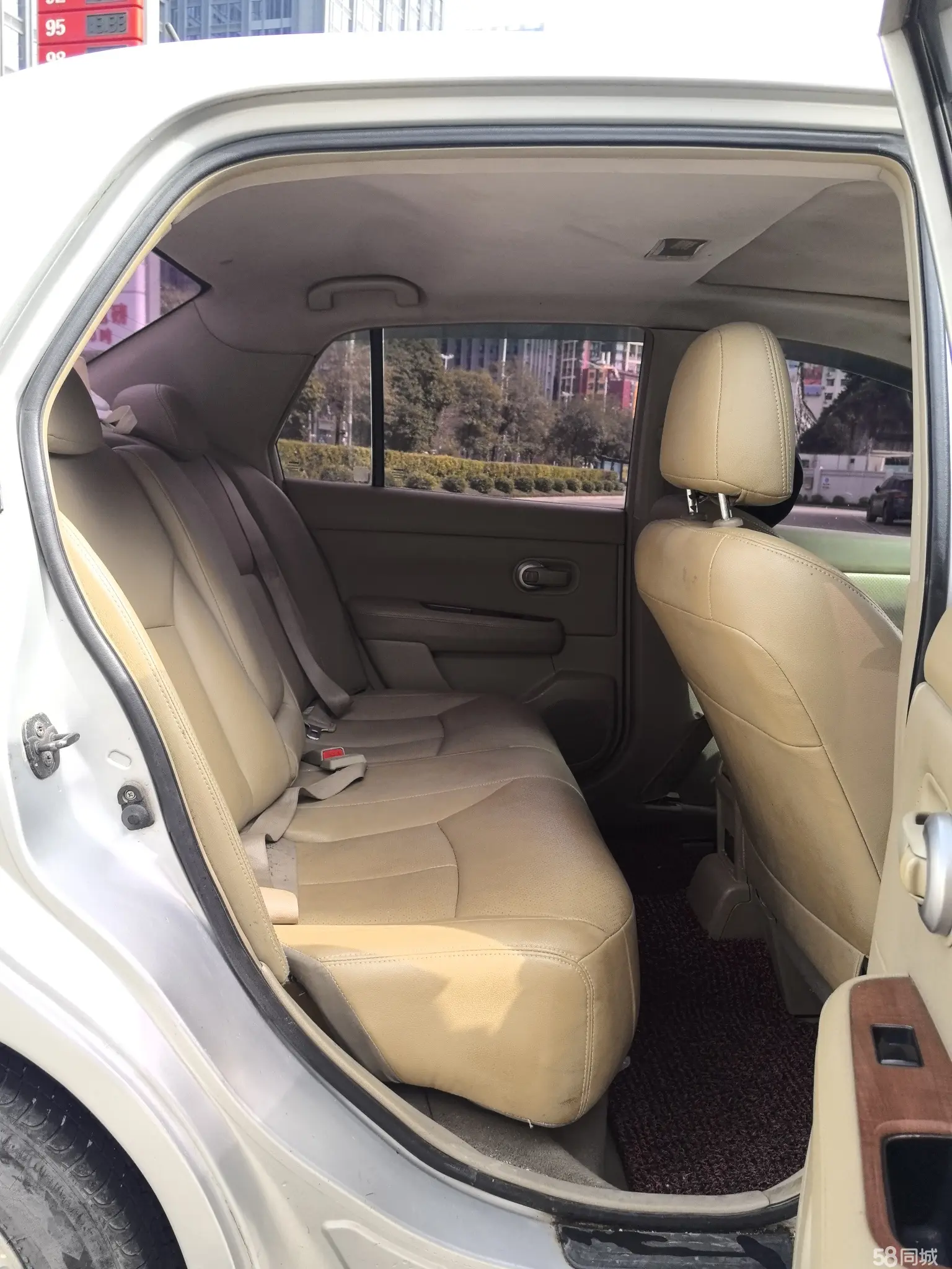 日产 颐达 2007 汽车图片 #15