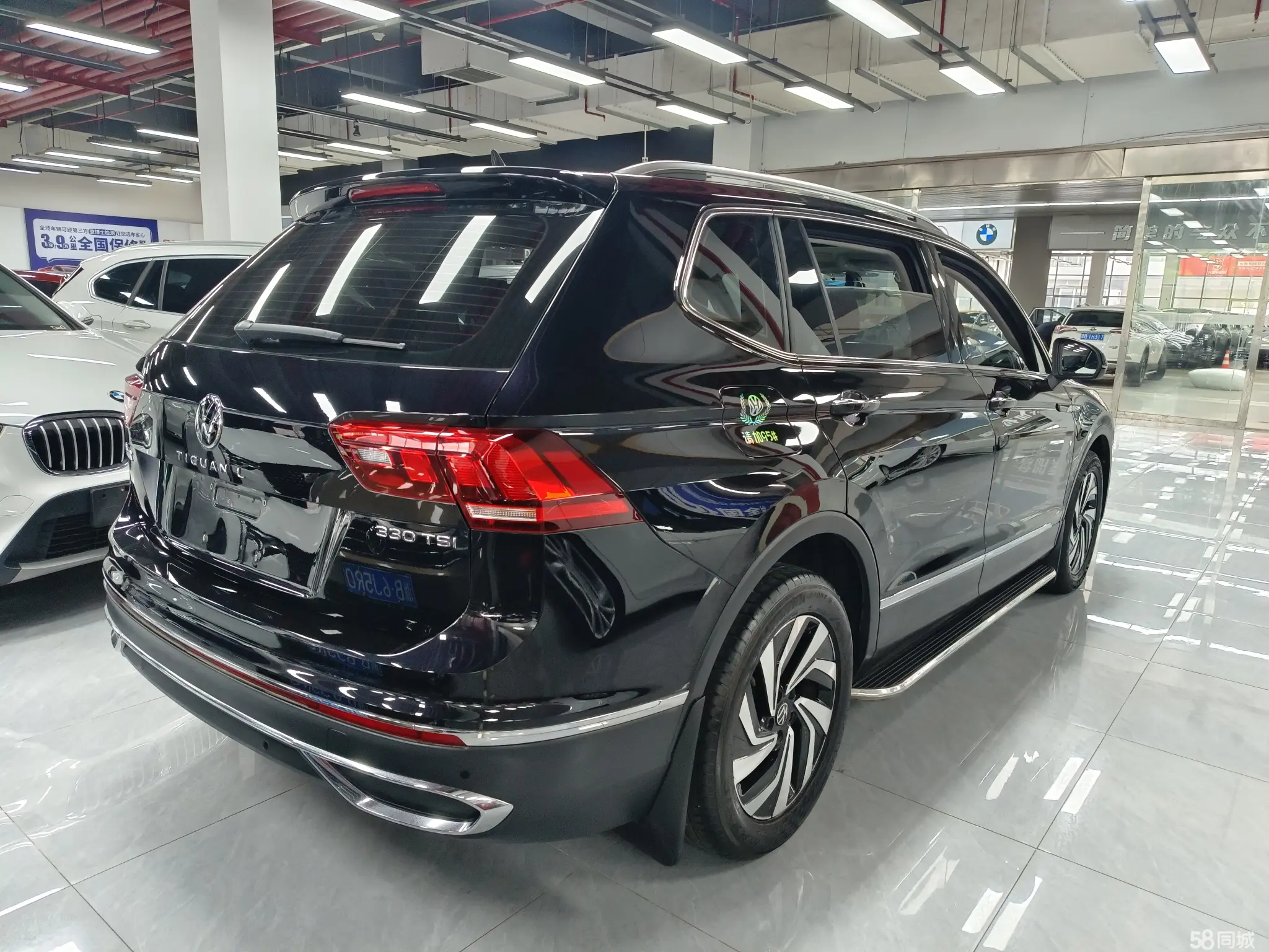 Volkswagen Tiguan L 2022 immagine di auto #15