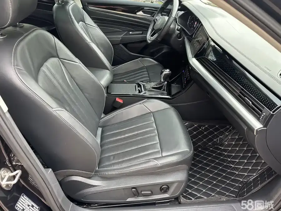 Volkswagen Passat 2021 car image #15