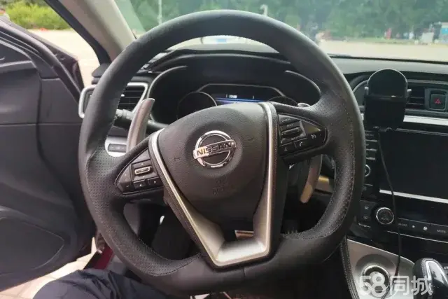 Nissan Maxima 2016 imagem de carro #15