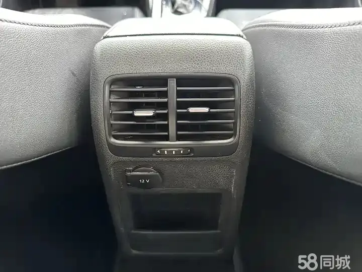 Volkswagen Sagitar 2014 immagine di auto #15